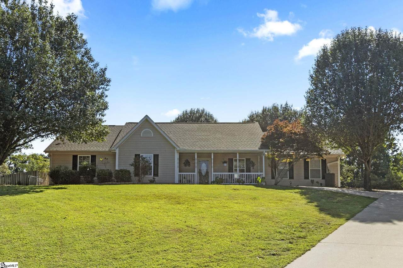 217 Amy Street - Photo 1