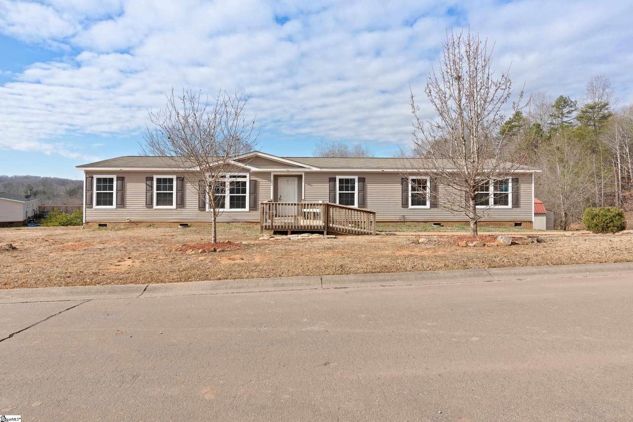 105 White Rapids Way - Photo 1
