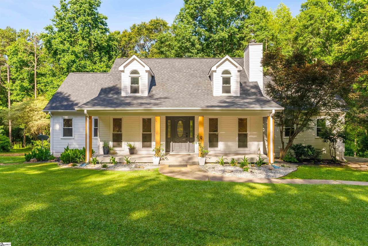 212 Gerald Drive - Photo 1