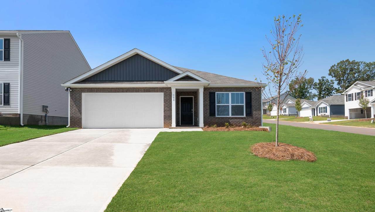 904 Kerwood Street - Photo 1