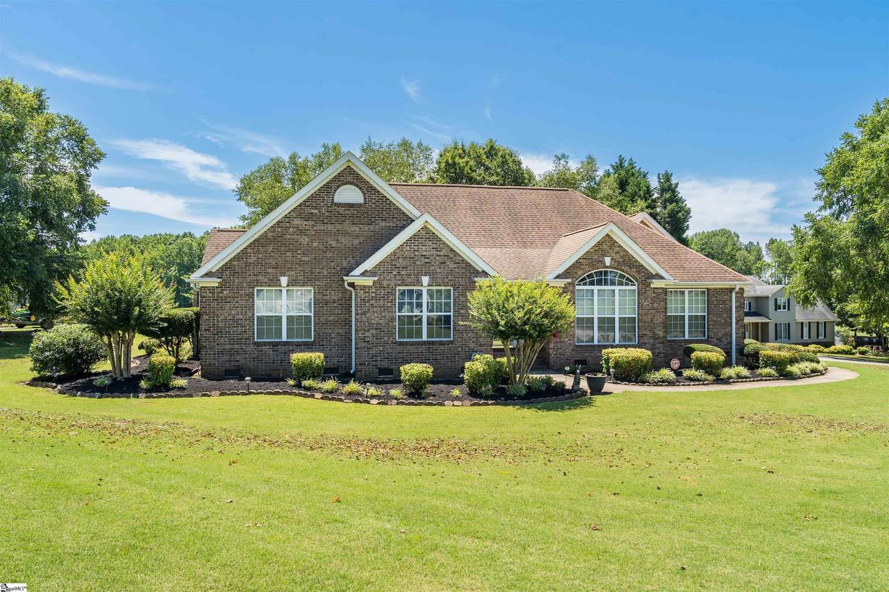 1 Carnoustie Court - Photo 1