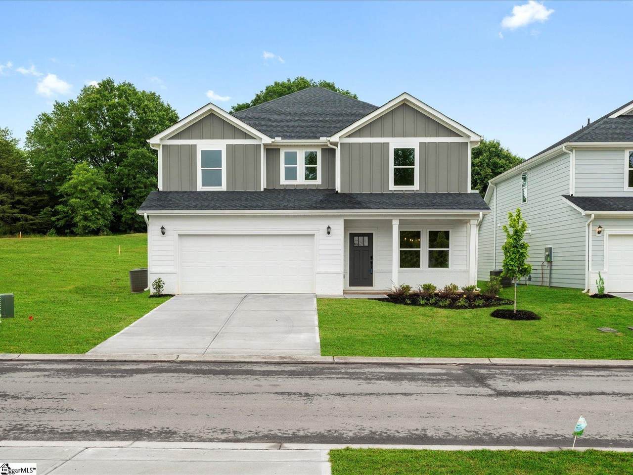 143 Willoughby Way - Photo 1
