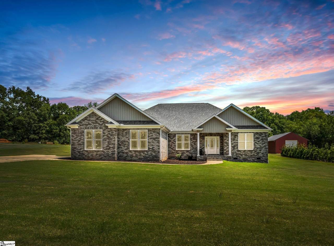 301 Robbins Road - Photo 1