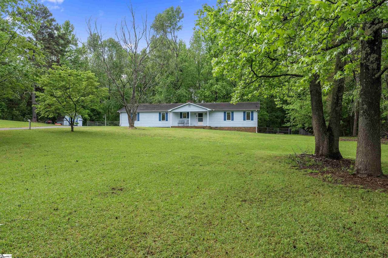 222 Mason Drive - Photo 1