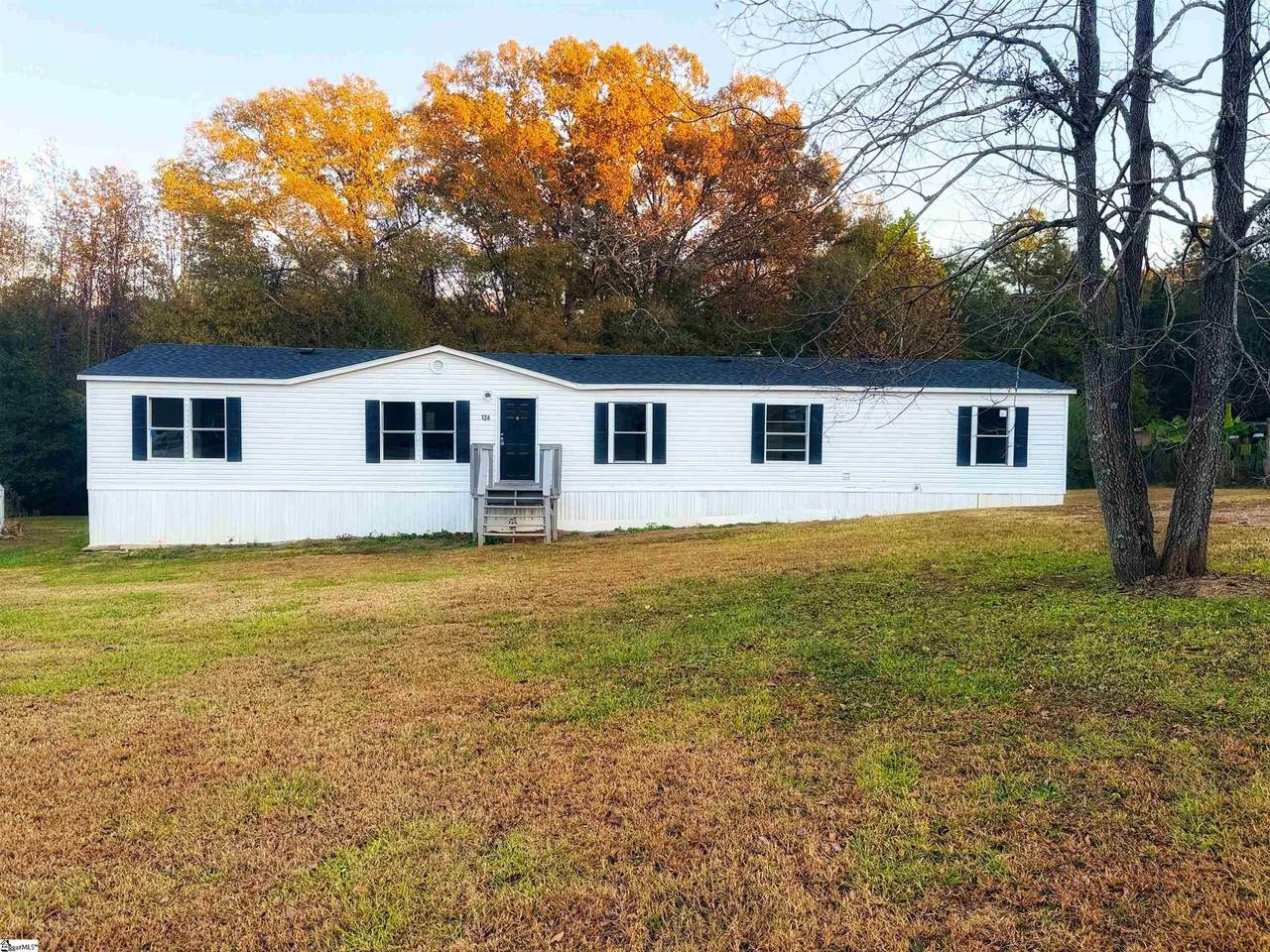 124 Golf Lane - Photo 1