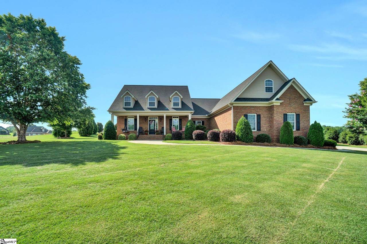 315 Sabrewood Lane - Photo 1