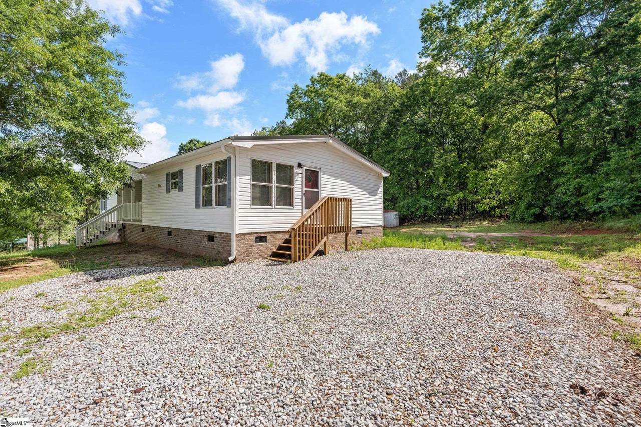 146 Leroy Drive - Photo 1