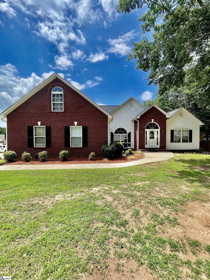 191 Amberwood Drive - Photo 1