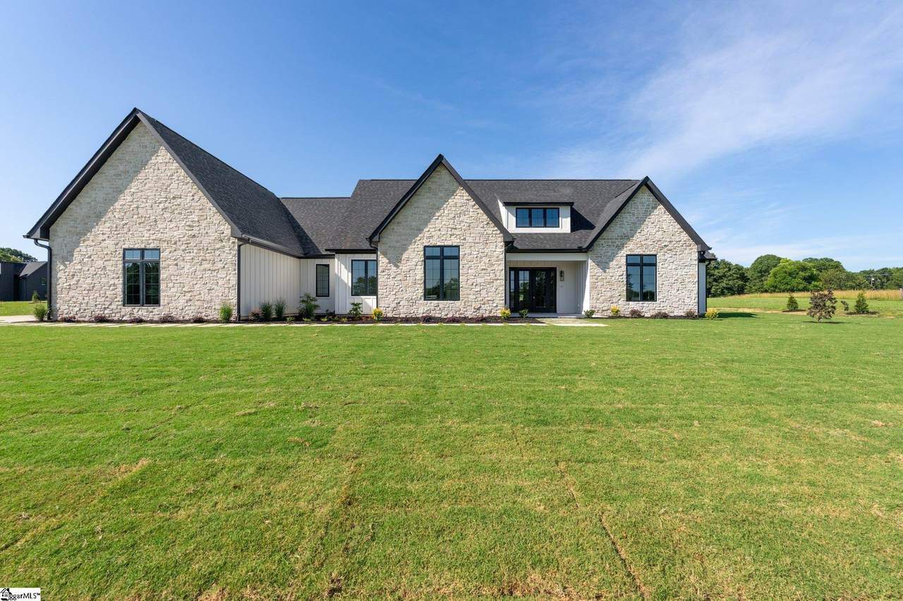 742 Garrison Road - Photo 1