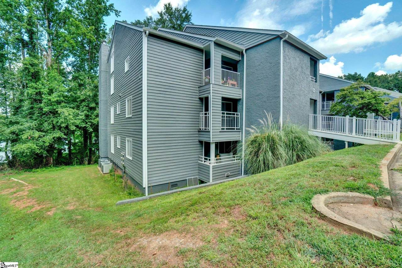 505 Northlake Drive - Photo 1