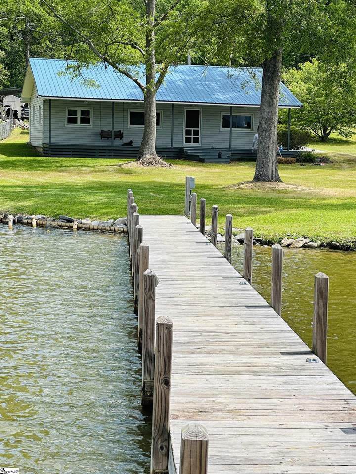 276 Lorretta Lane - Photo 1