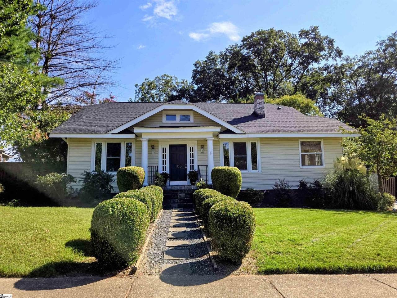 105 Ladson Street - Photo 1