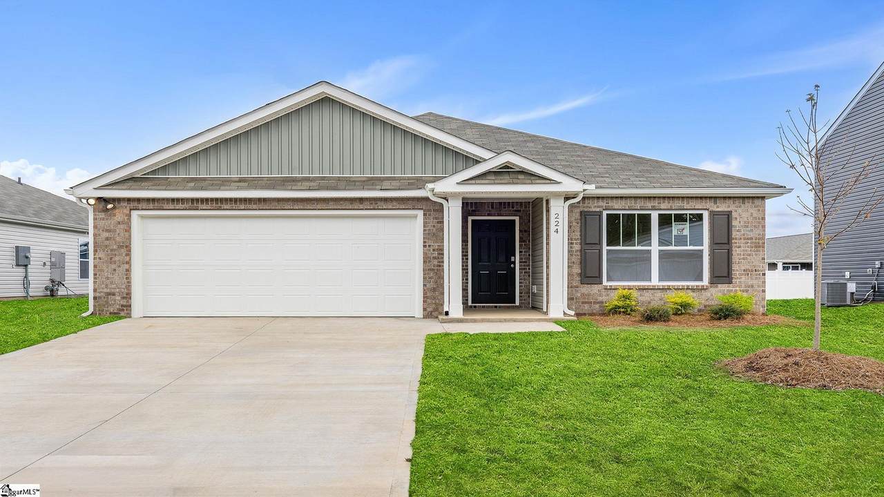 224 Pristine Drive - Photo 1