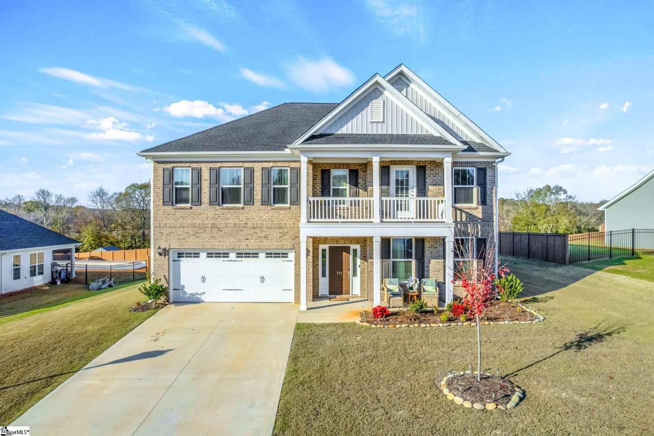 772 Oak Hill Lane - Photo 1