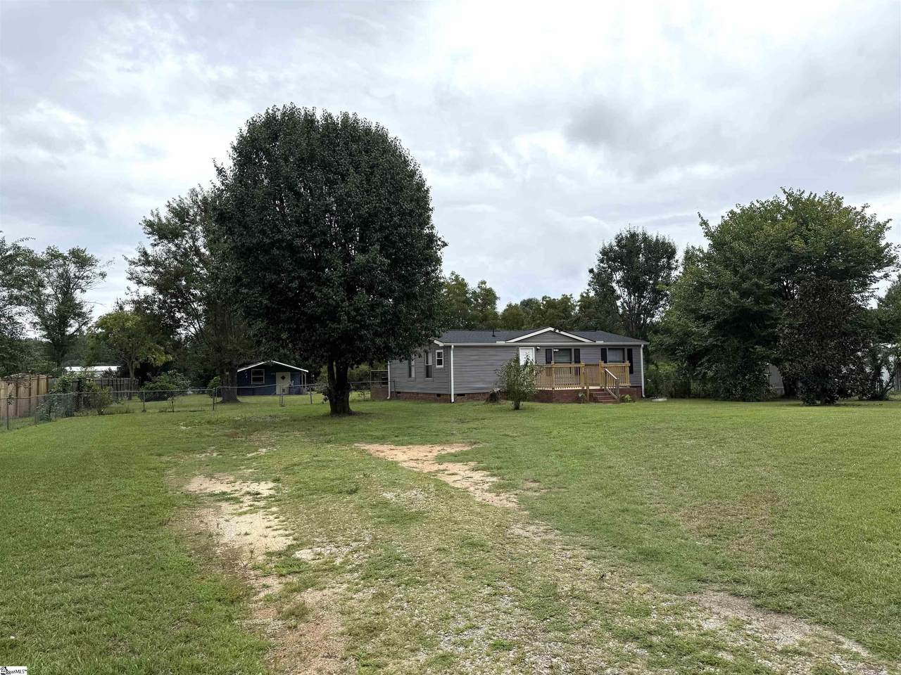 61 Meadowland Drive - Photo 1