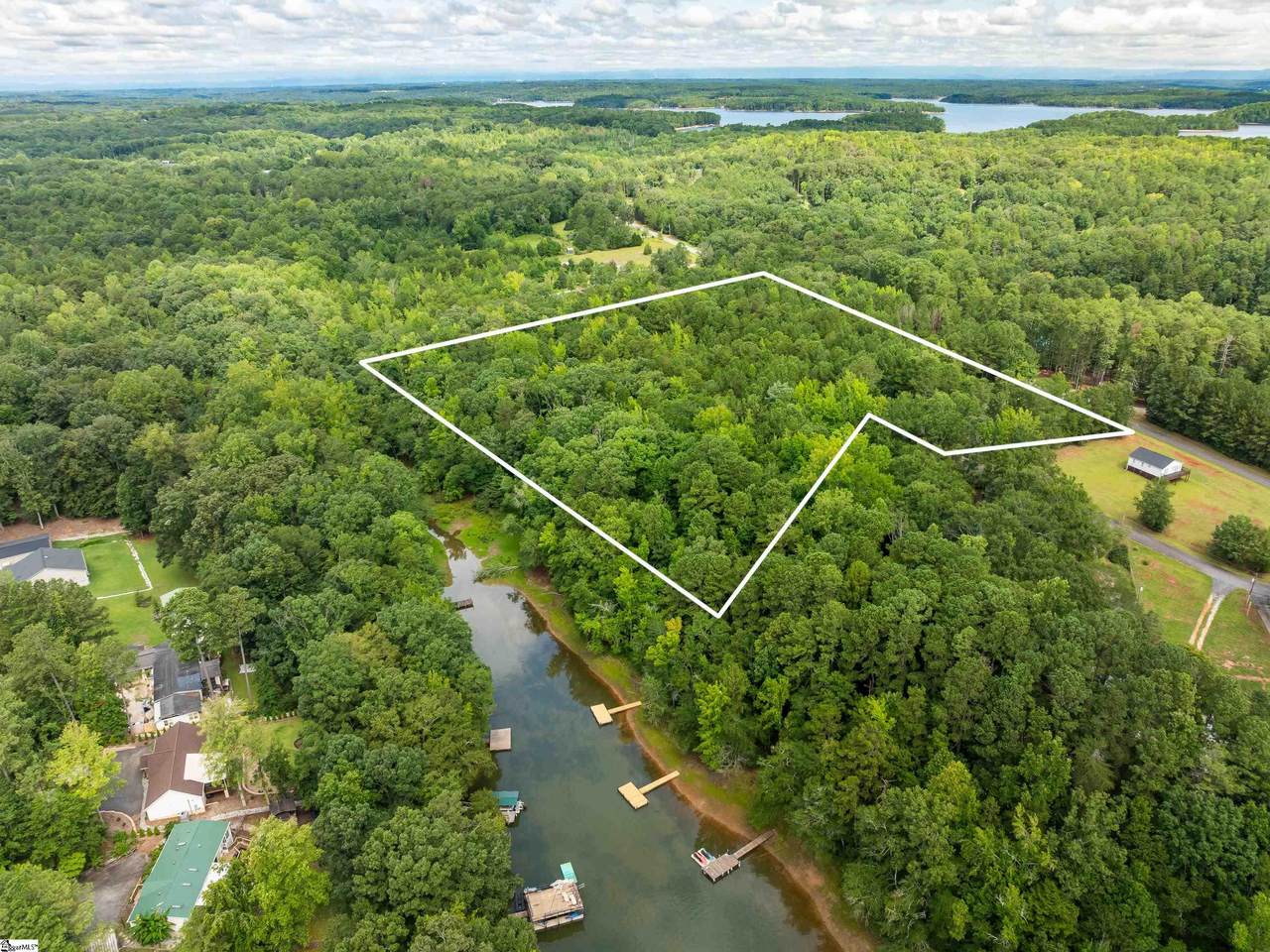 02 Pinetree Road - Photo 1