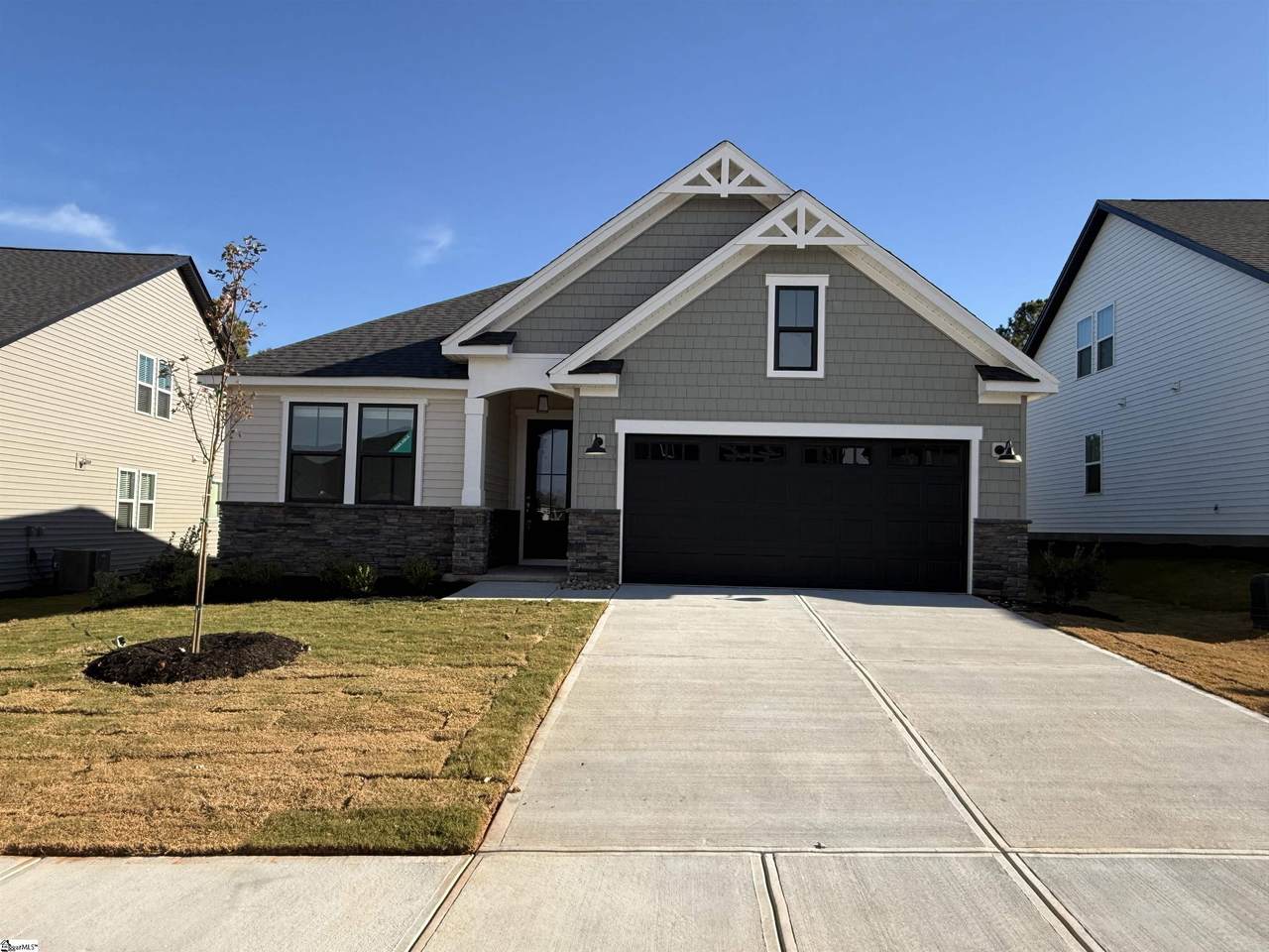 116 Tiger Lily Drive - Photo 1