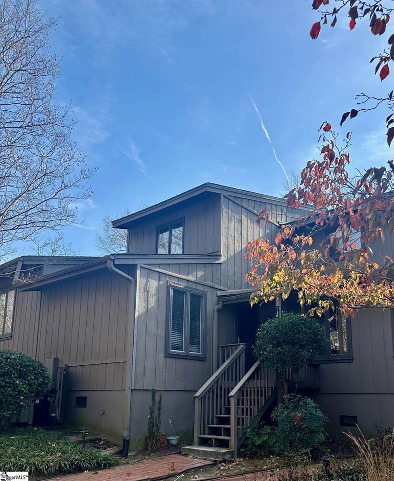 126 Inglewood Way - Photo 1