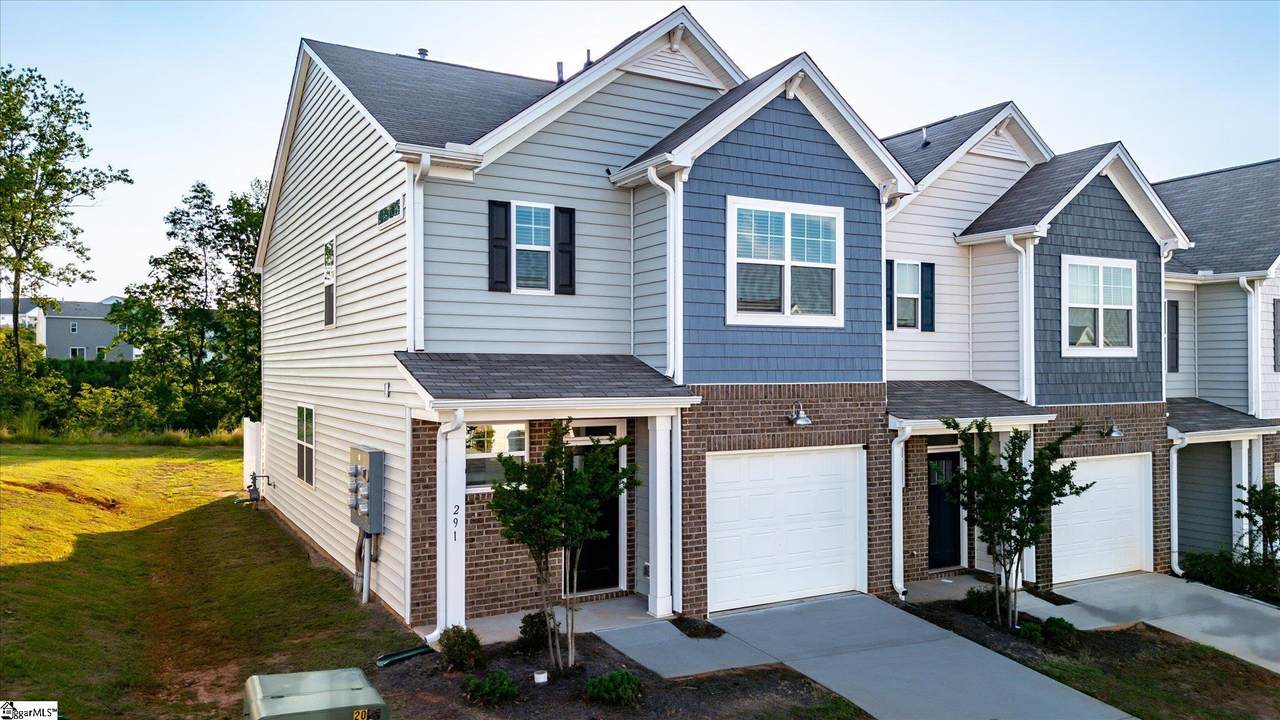 290 Compass Way - Photo 1