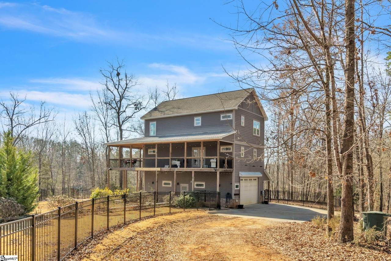 890 Franklin Road - Photo 1