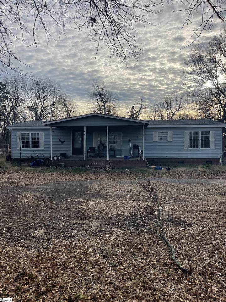 4826 Chesnee Highway - Photo 1