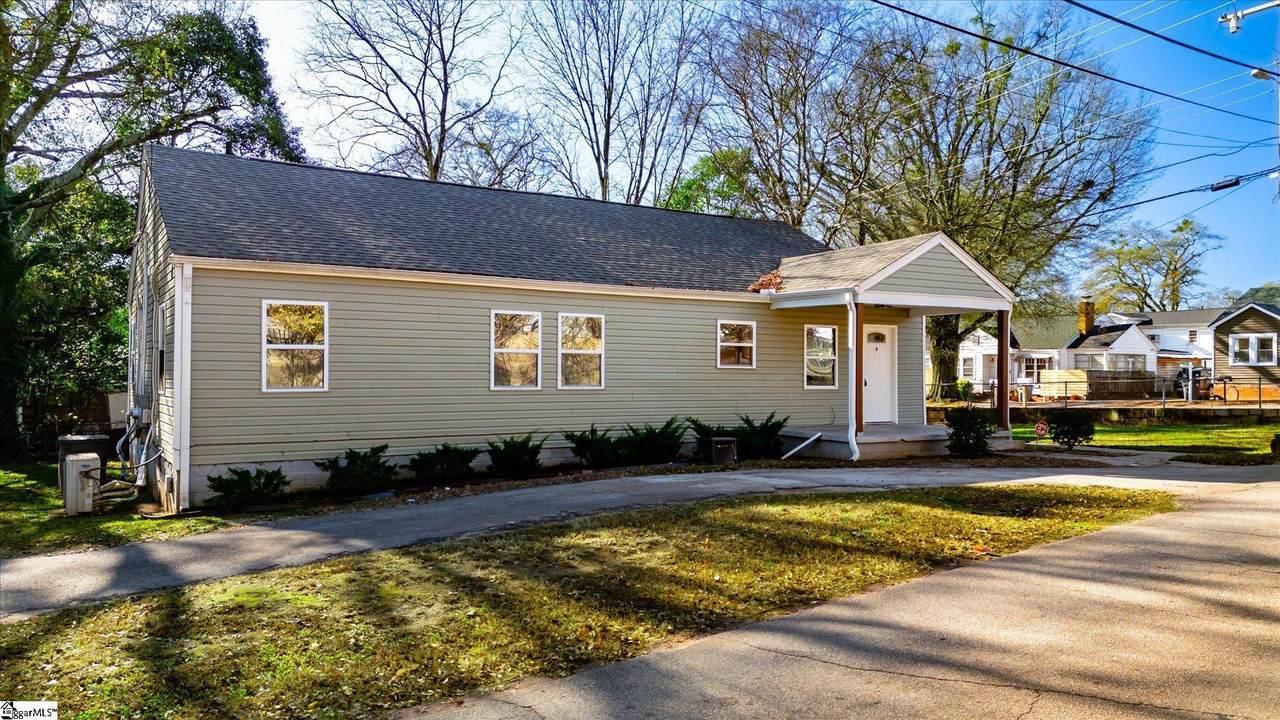 622 Perry Road - Photo 1