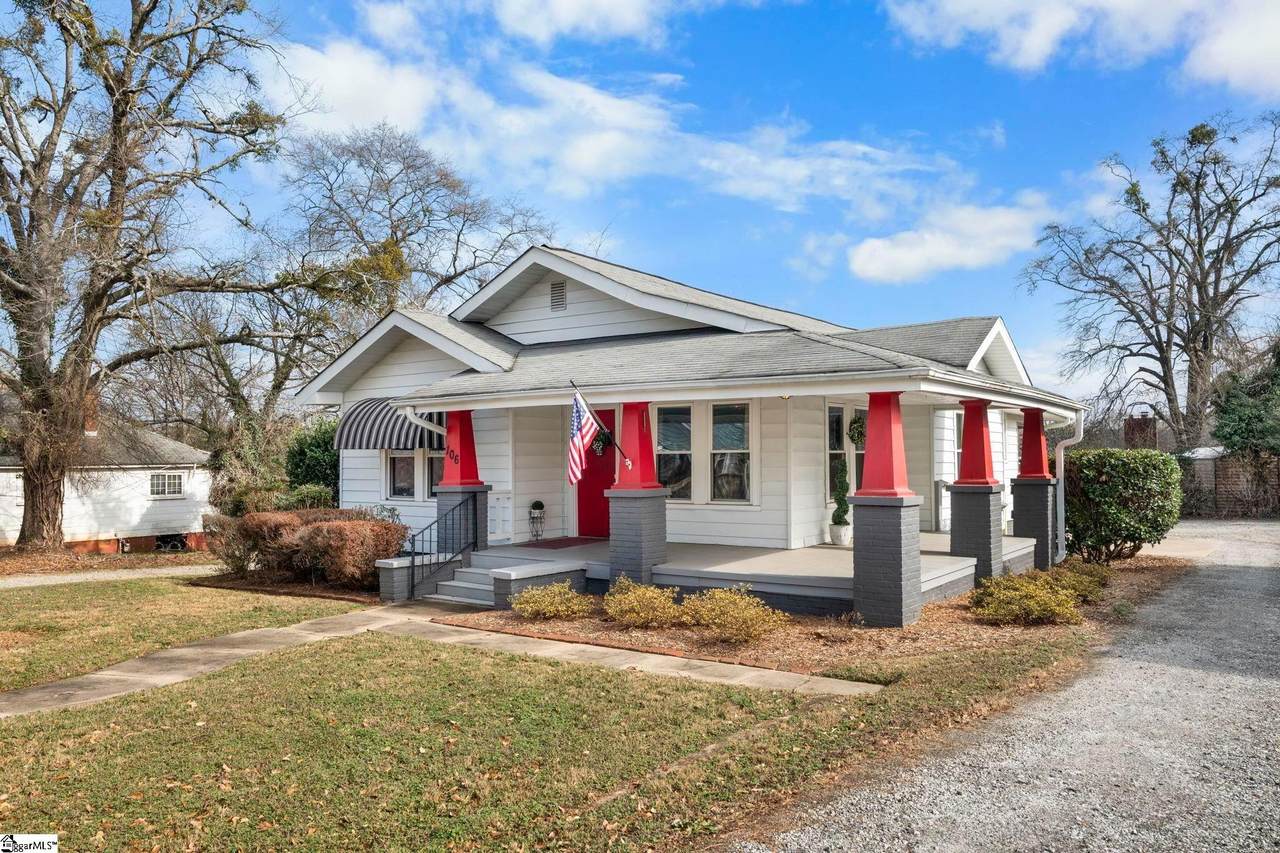 106 Memorial Drive - Photo 1