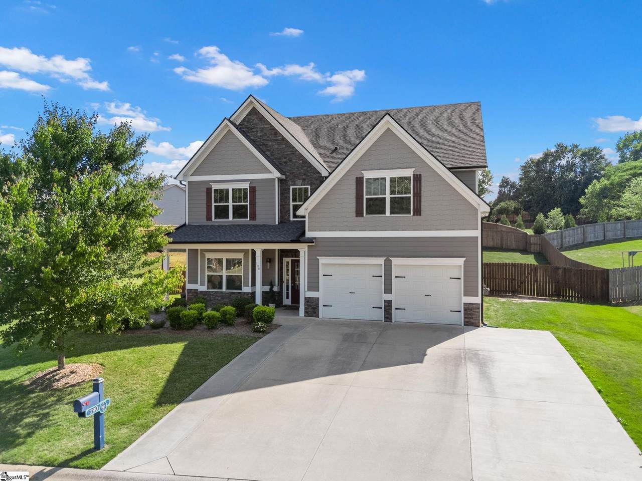 190 Colfax Drive - Photo 1