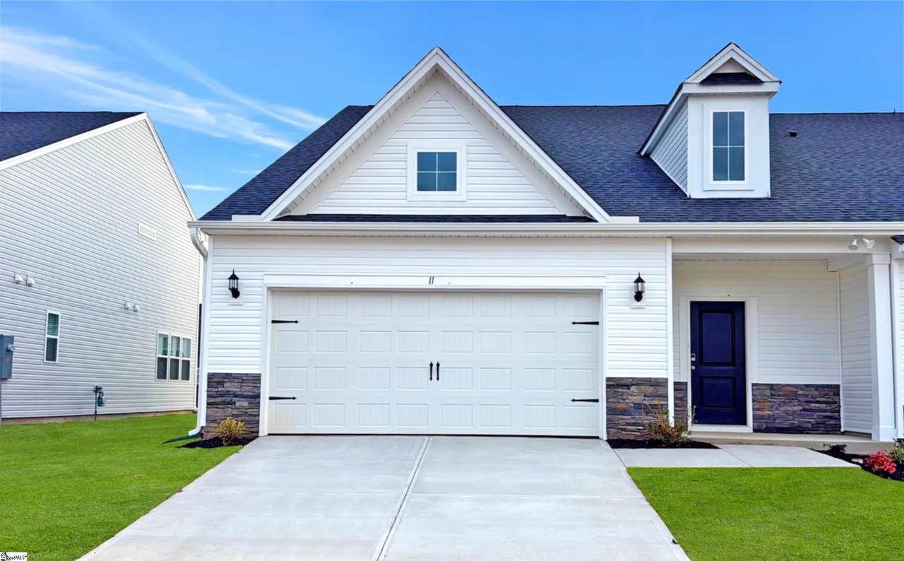 160 Herrick Place - Photo 1