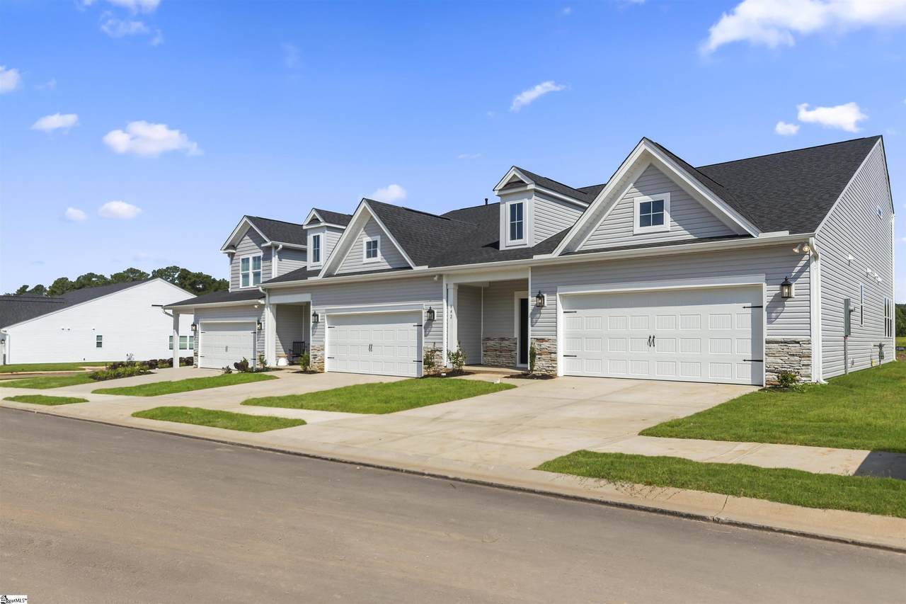 154 Herrick Place - Photo 1