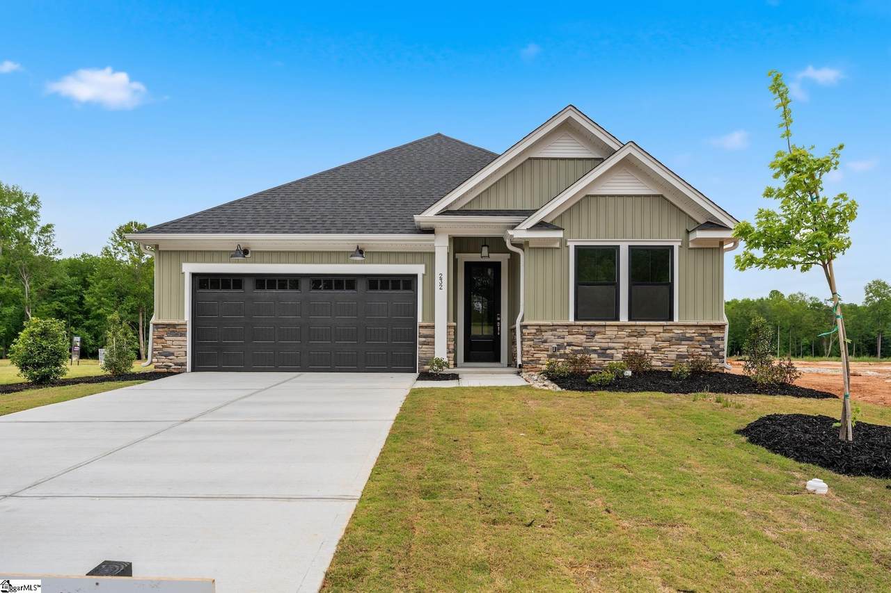 232 Creekside Circle - Photo 1