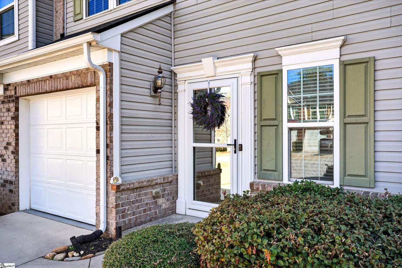 475 Woodbark Court - Photo 1