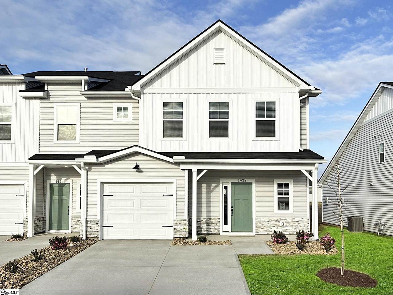 1422 Johnstone Drive - Photo 1