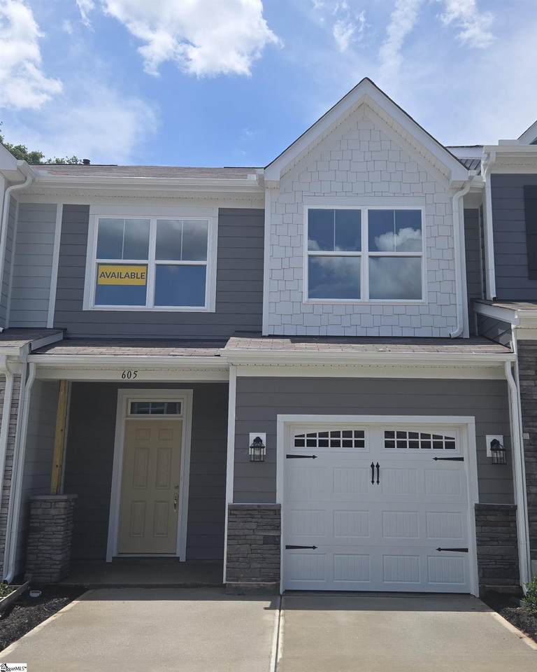 605 Autumn Lake Road - Photo 1