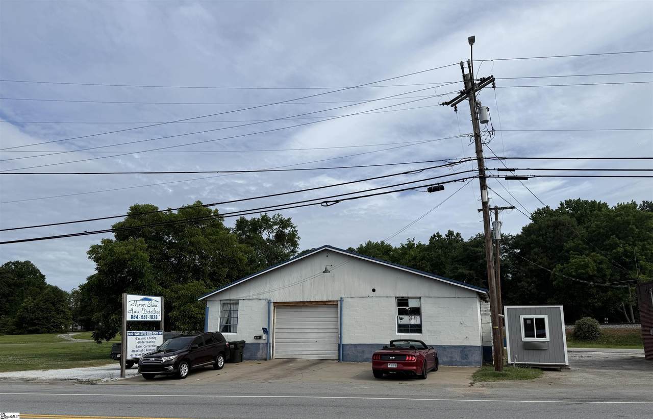 705 Anderson Street - Photo 1