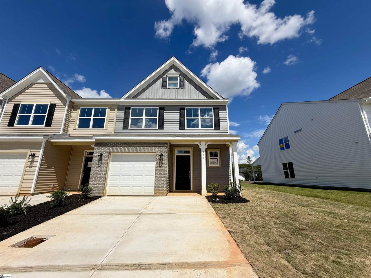 211 Toal Court - Photo 1