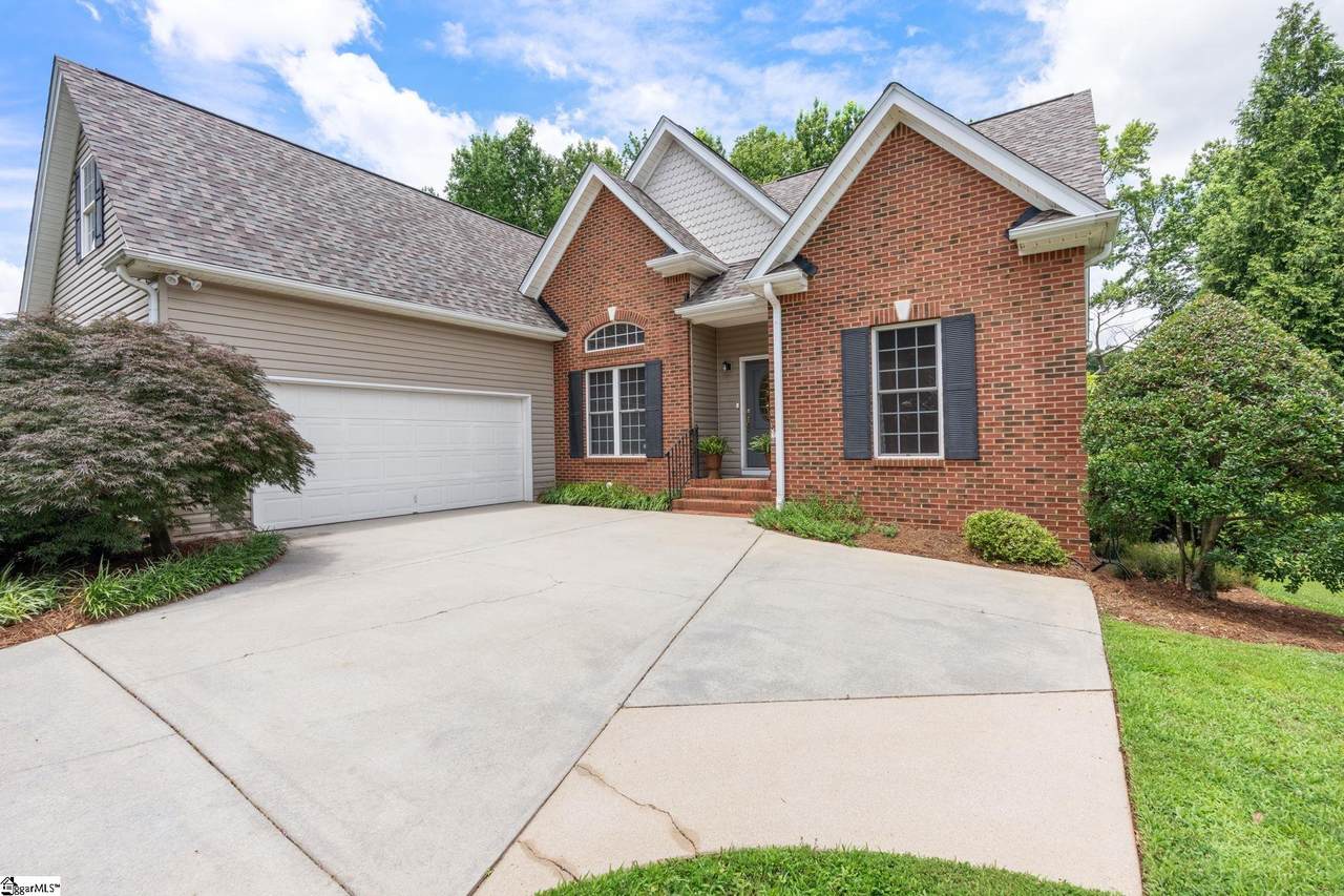16 Shannon Ridge Court - Photo 1