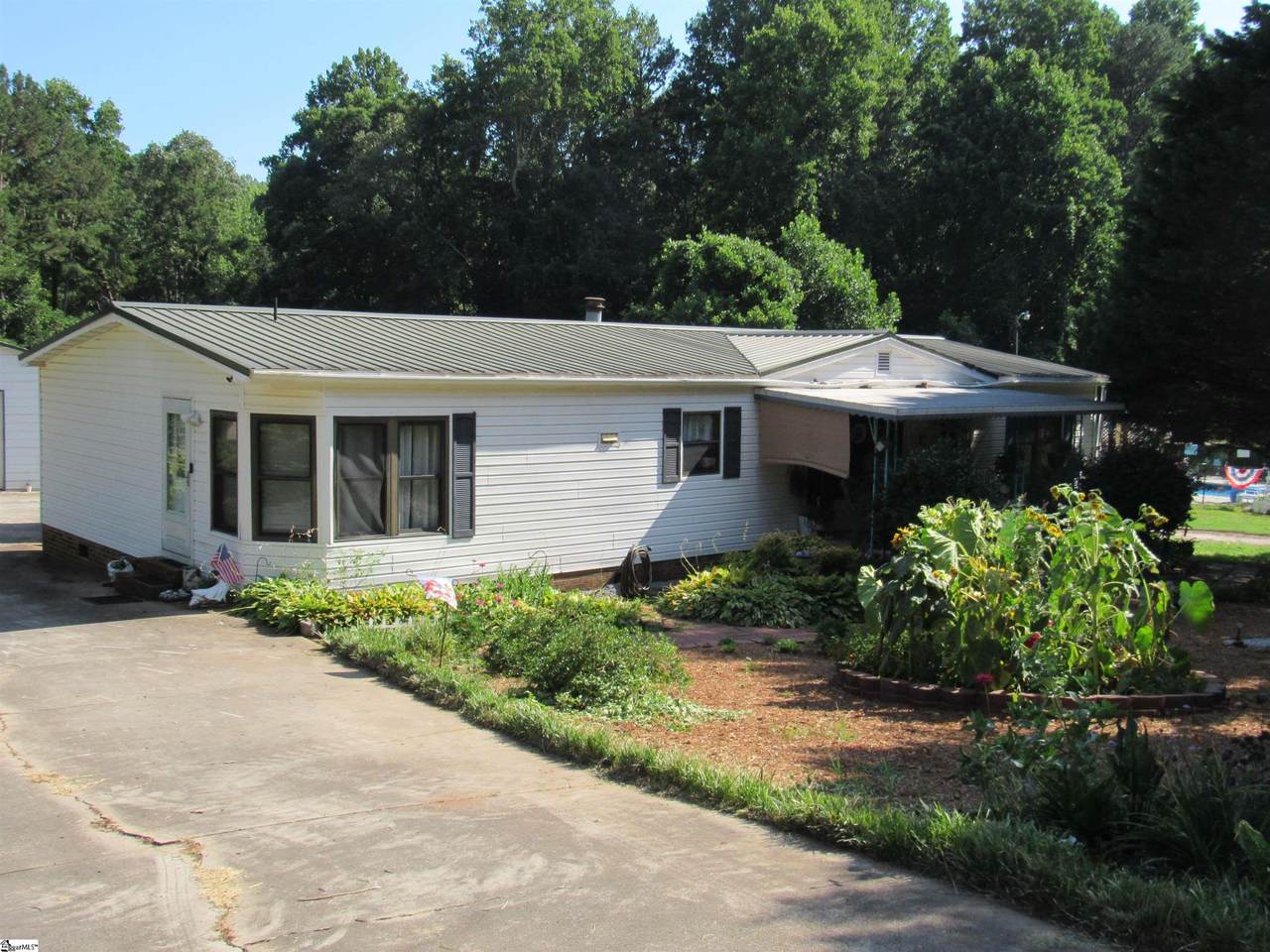 414 South Cove Road - Photo 1