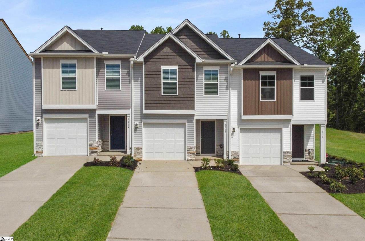 1413 Chesapeake Lane - Photo 1