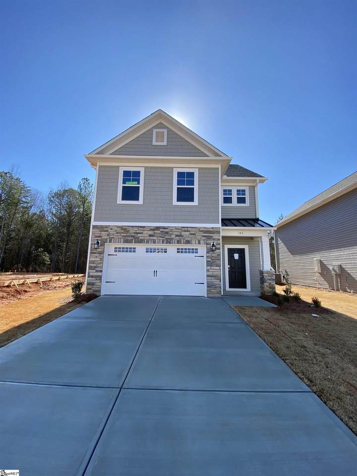 142 Brown Circle - Photo 1