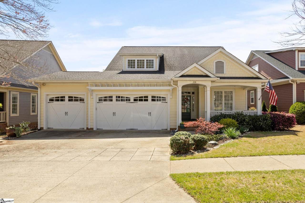 208 Carilion Lane - Photo 1