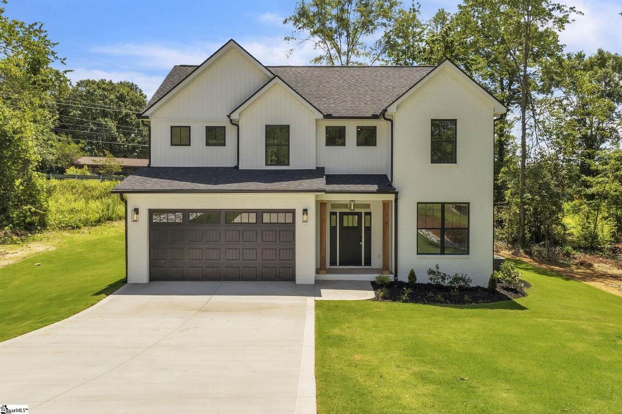 6 Eastwood Court - Photo 1