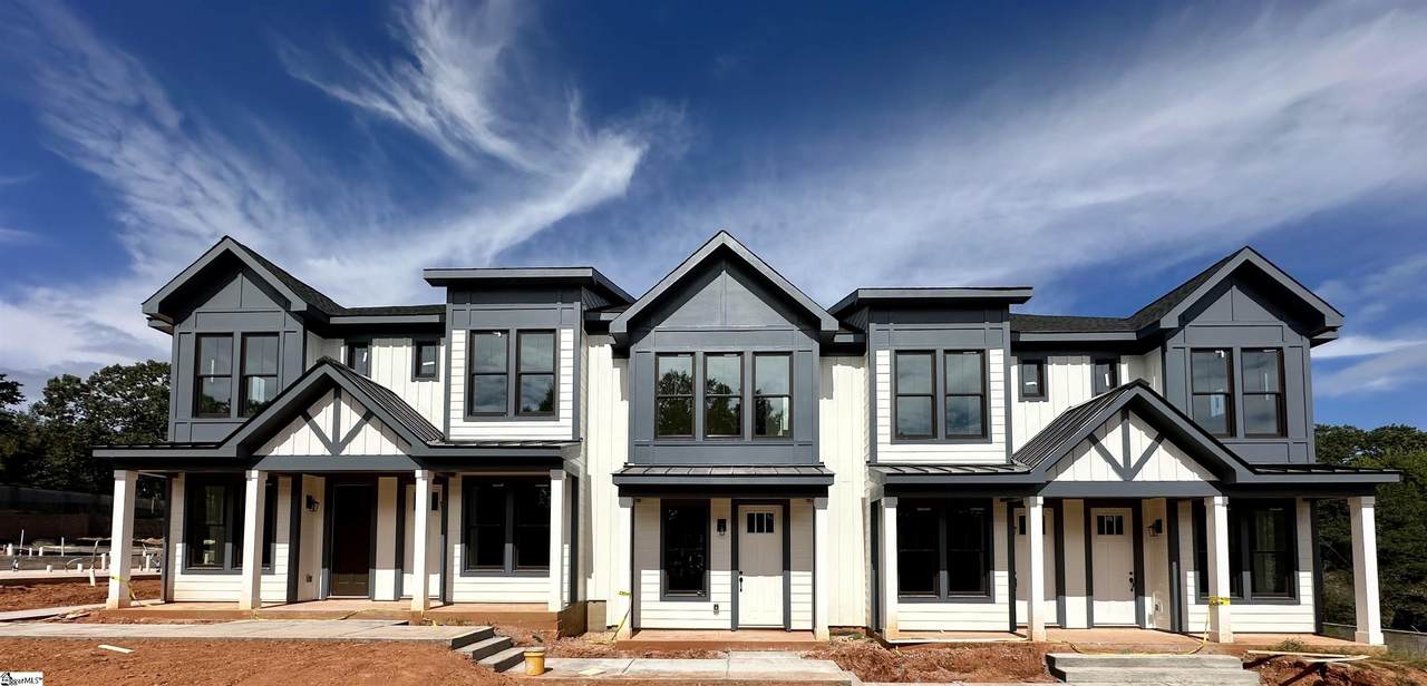 9 Hawthorne Lane - Photo 1