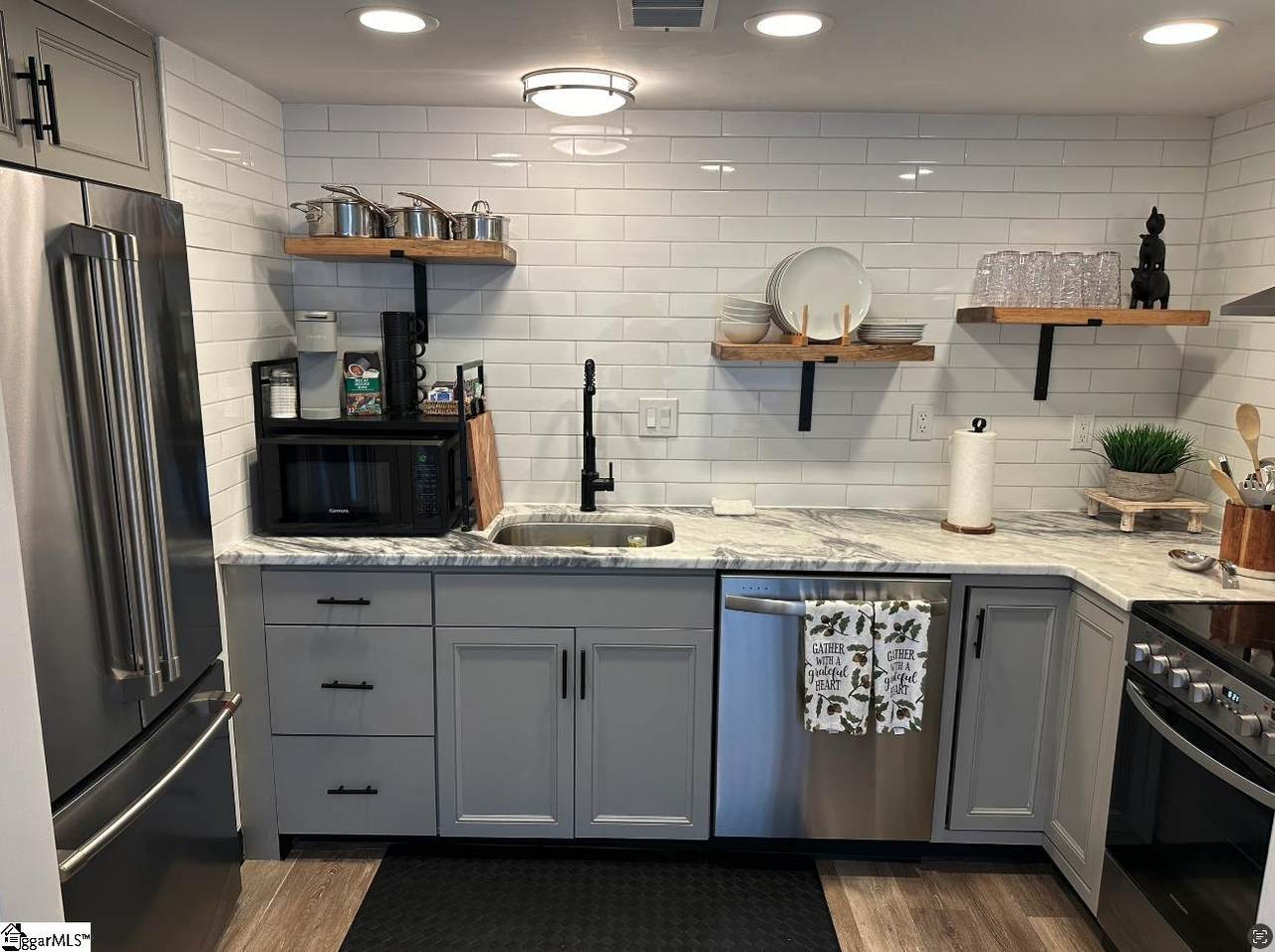 3706 North Street - Photo 1