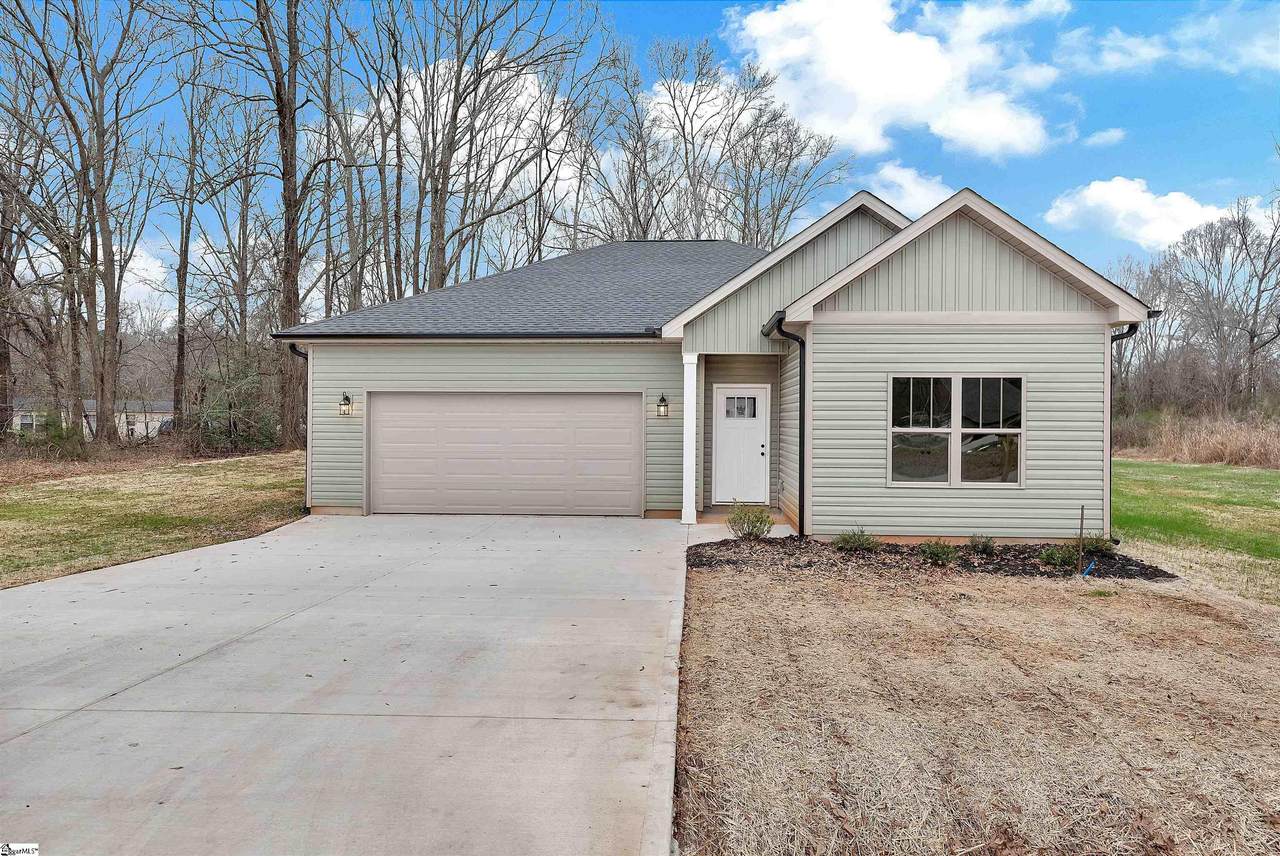 112 Brookridge Drive - Photo 1
