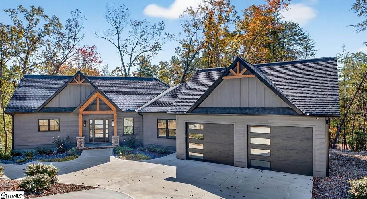 709 Keowee Bay Circle - Photo 1