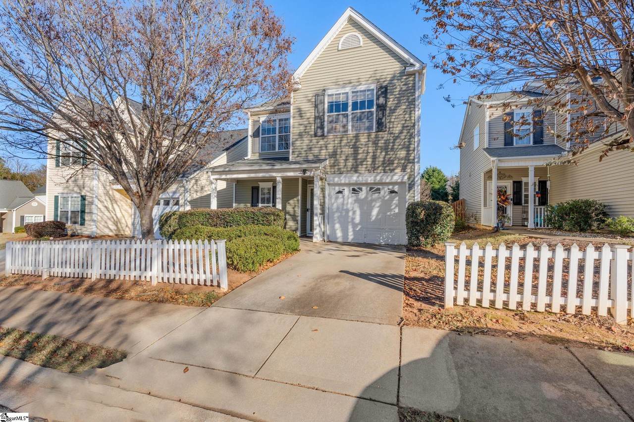 303 Pemaquid Court - Photo 1