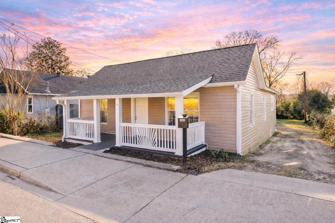 103 Sterling Street - Photo 1