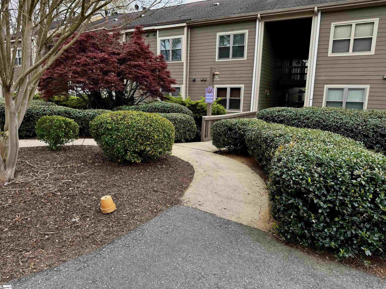 1709 Leeward Road - Photo 1