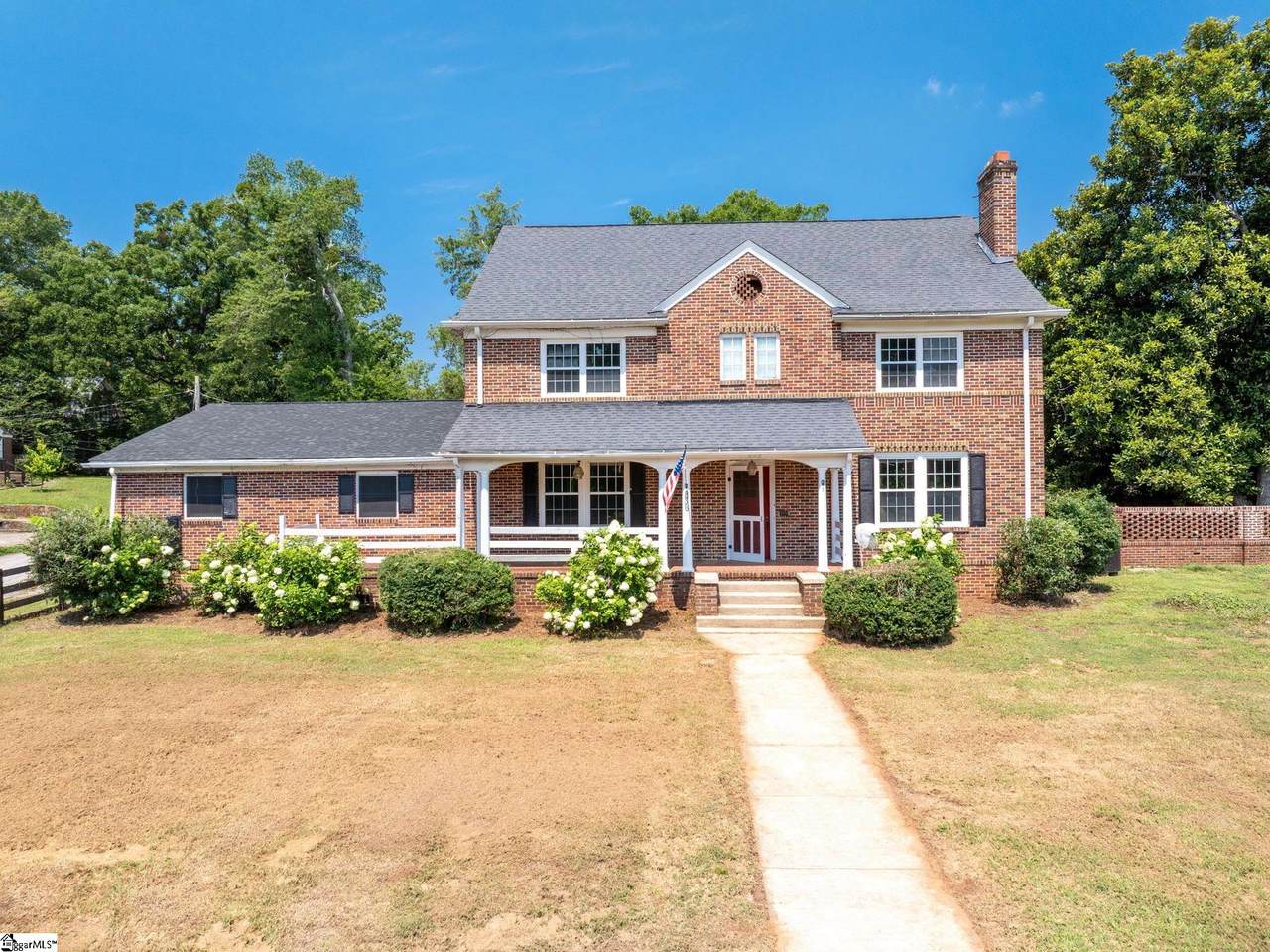 838 Harper Street - Photo 1